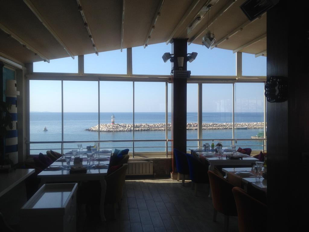 Alp Otel Restaurant Küçükkuyu Exterior foto